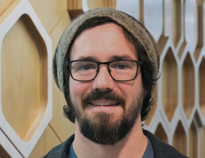 QUTmaterials's tweet image. Our lucky last @QUTmaterials researcher recently promoted is @DrBryanTuten! Bryan&apos;s ARC #DECRA research involves cool polymer chemistry with some weird elements #selenium #QUTScience #polymers