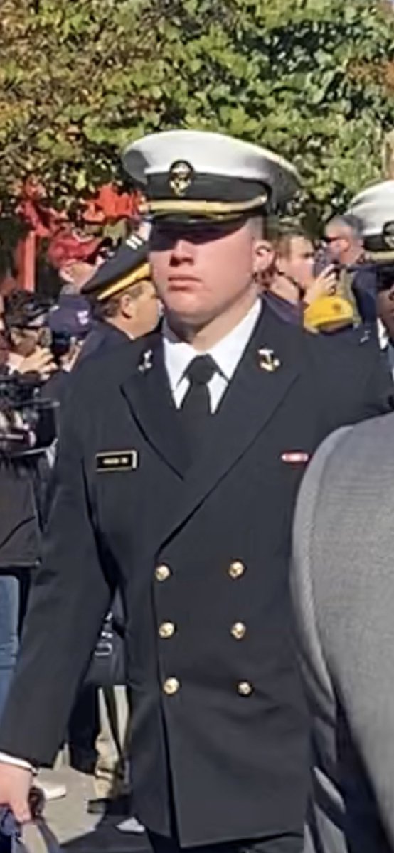 lauren hixon tweet media