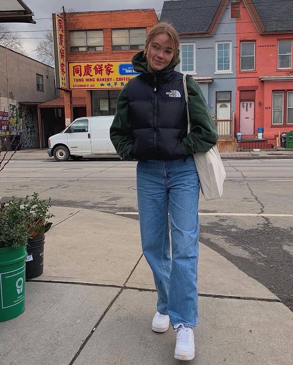 maisonartluxe's tweet photo. The north face puffer https://t.co/p3WMMnYY7a