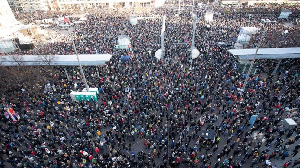 Here is something you won’t see in the media.

Over 20,000 Germans protested today against COVID mandates.