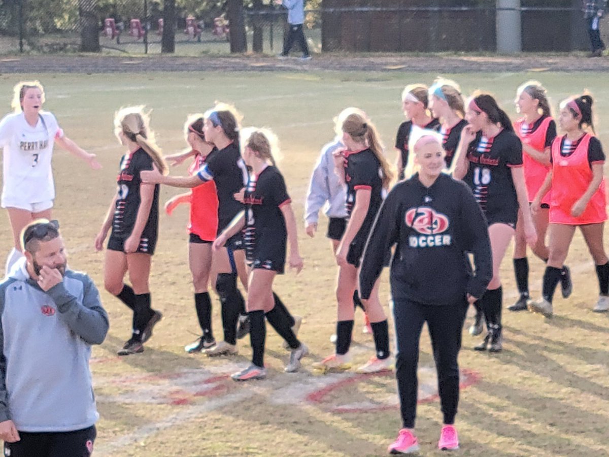 Thomas4Leaders's tweet photo. Celebrating and screaming for our girls soccer team!!!!! Way to QO!!!!! 
1-0 win!!!! Road to States continues!!!! @QOGS @QOAthletics https://t.co/qwgwLUh2tr