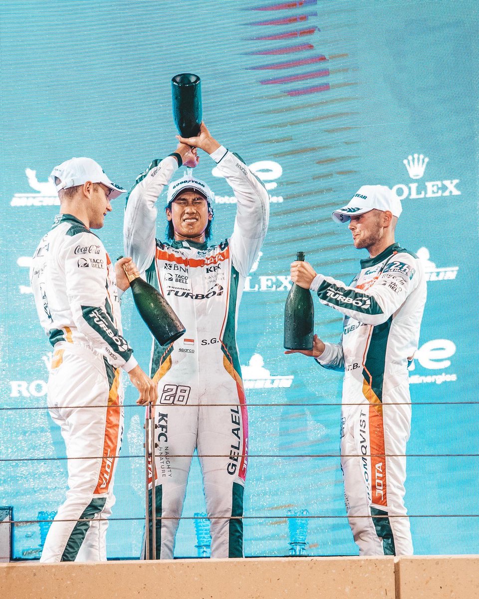 svandoorne's tweet photo. Close but no cigar! P3 today and 2nd in the @FIAWEC lmp2 championship. We’ll be back and try again next year! https://t.co/6F7d8xNLLI