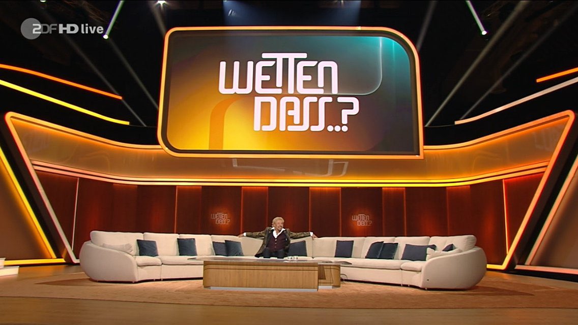 janabsc's tweet photo. Deutschland, das Land der Nörgler.
Ich lieb‘s. #Wettendass https://t.co/z9rBHFELXm