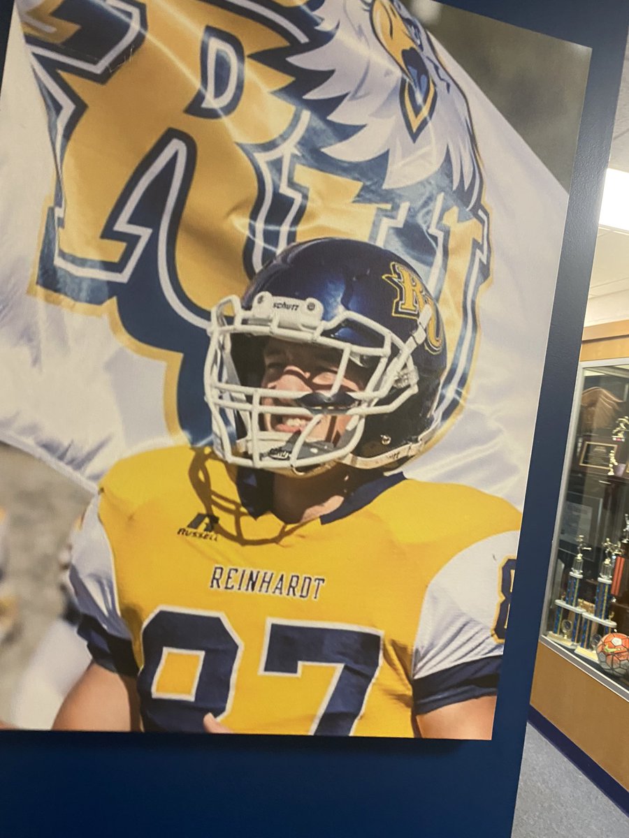 rodthadon's tweet photo. Big thanks to @RUEaglesFB for having me! Definitely enjoyed this!! @CoachJones_25 @Coach_JMiller #paytheprice #LLTY55 https://t.co/PsgbBq03tN