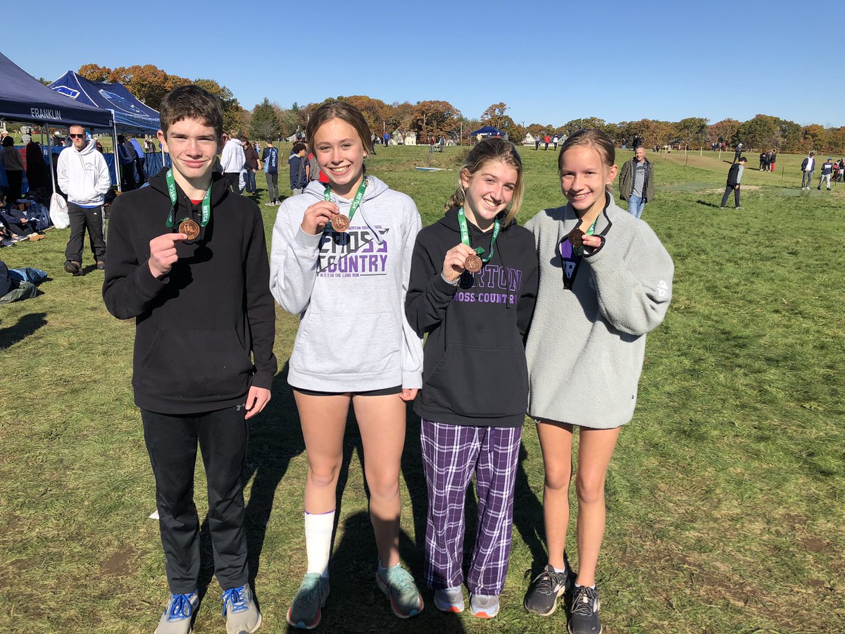 NHSCoachTaylor's tweet photo. Great day today at the @MSTCA1 Frank Mooney Coaches Invite!! 12 out of 15 PRβs and 4 medals!! π
π
π
π
Congrats to all and thank you to the parents who attended and rooted on the Lancers in the cold this morning!! #nhsxc #carpediem https://t.co/rCs1XHxxLO