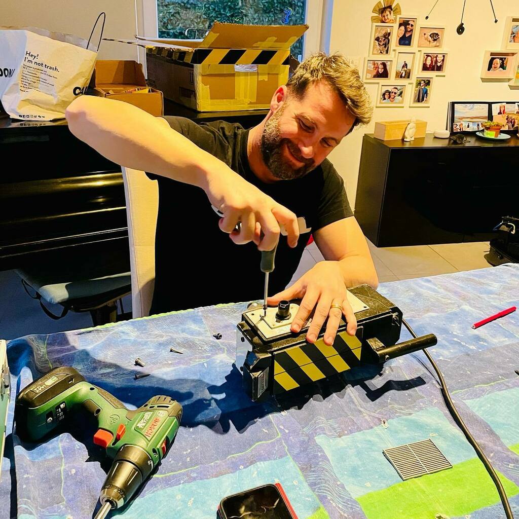 GBTicino's tweet photo. Stiamo lavorando per voi!
18 novembre 2021, un evento di proporzioni BIBLICHE…

#ghostbusters #ghostbusterslegacy #ghostbustersafterlife #gbticino  #ghost #ghosttrap #ticino #ticinoeventi #ticinomoments https://t.co/DeJJd2FCB9 https://t.co/DNLVzZauac