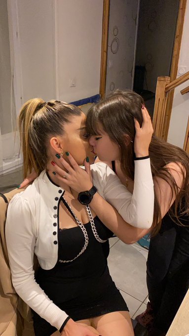 Bient&ocirc;t de grand  et chaux moments avec @Ciara_Riviera https://t.co/bCFdQ6R07B<a class="tags" href="/tag/ciara_riviera">@ciara_riviera</a><a href="/tag/sheer"class="tags"><span>#sheer</span></a><a href="/tag/trans"class="tags"><span>#trans</span></a><a href="/tag/futanari"class="tags"><span>#futanari</span></a>