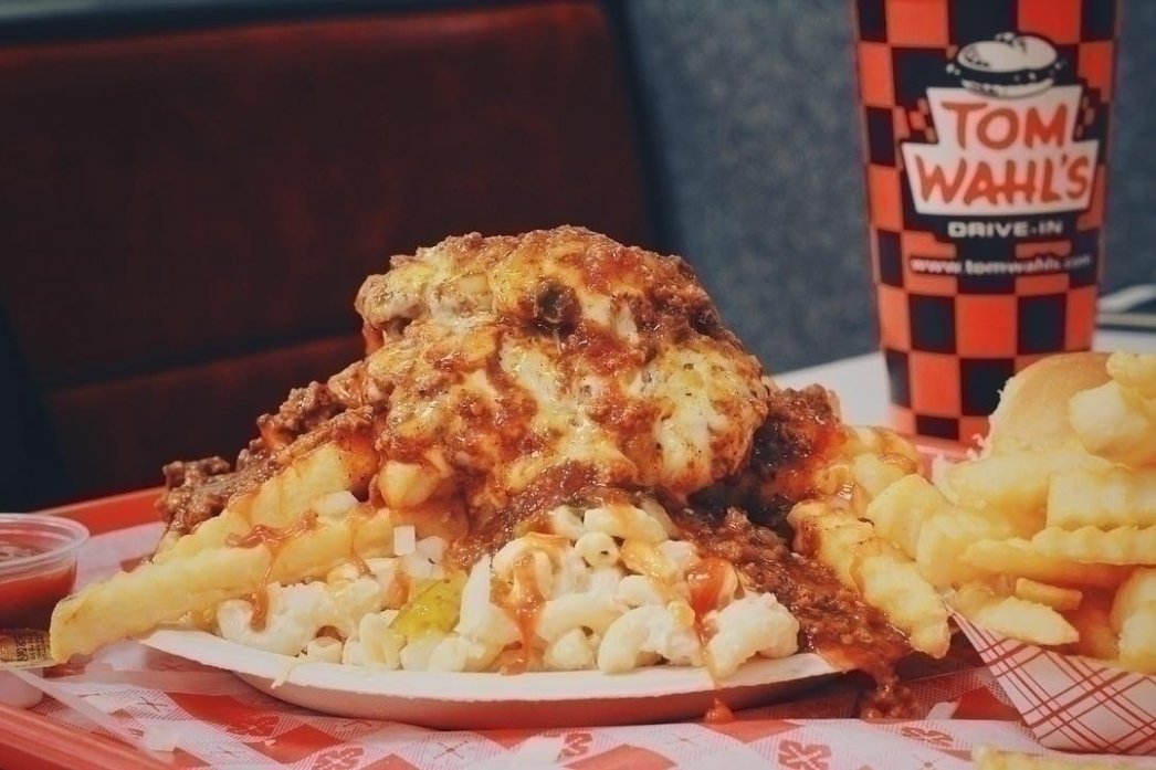 TomWahls's tweet photo. Make Tom Wahl's your go-to spot for Plates! ๐ฝ๏ธ ๐
#tomwahls #plates #rocplates #junkerplate #rocfoodies #eatliveroc #roc #rochesterny #rocfoodies https://t.co/0YtWX3BBjQ