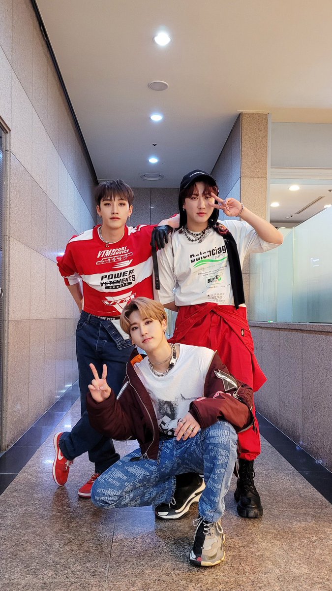 lassofmist's tweet photo. dördüncü günün oyu ve 3racha'm 

I vote #straykids ￼ for Worldwide Fans' Choice Top 10 #MAMAVOTE https://t.co/XP2ReaYqti
