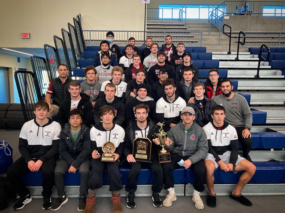 DuckWrestling's tweet photo. Your Ducks finished in 🥈second🥈 by two points. 7️⃣ wrestlers found the podium.
⬇️Individual results⬇️
🥈125 Akhil Vega
🥇141 & MOW Kyle Slendorn
🥇149 Brett Kaliner
🥉157 & Most Falls Hunter Gutierrez
🥉165 Harrison Hinojosa
🥉174 Frank Medina
🏅5th 184 Michael Conrad https://t.co/nA09mXducI