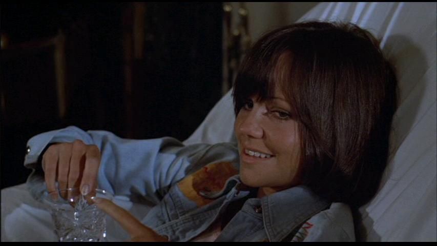  LOVE Sally Field. Always incredible. Happy birthday to her 