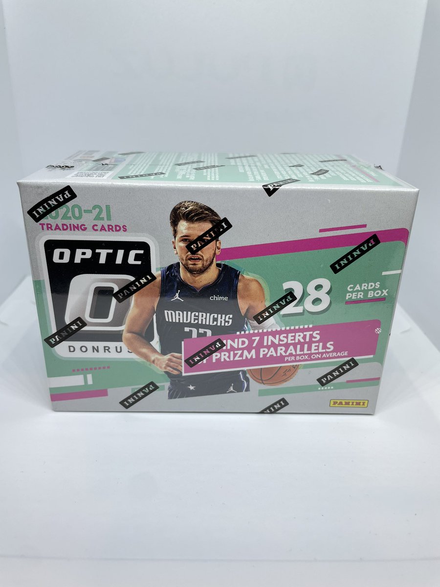 jonorato5's tweet photo. #thehobby has been too damn good to me lately not to reciprocate. Let’s do a giveaway. All you have to do is like and retweet this and I’ll be giving away this 2020 Optic Blaster before the MNF game at 8pm to one random winner! @CardPurchaser https://t.co/Ykizytqq6L