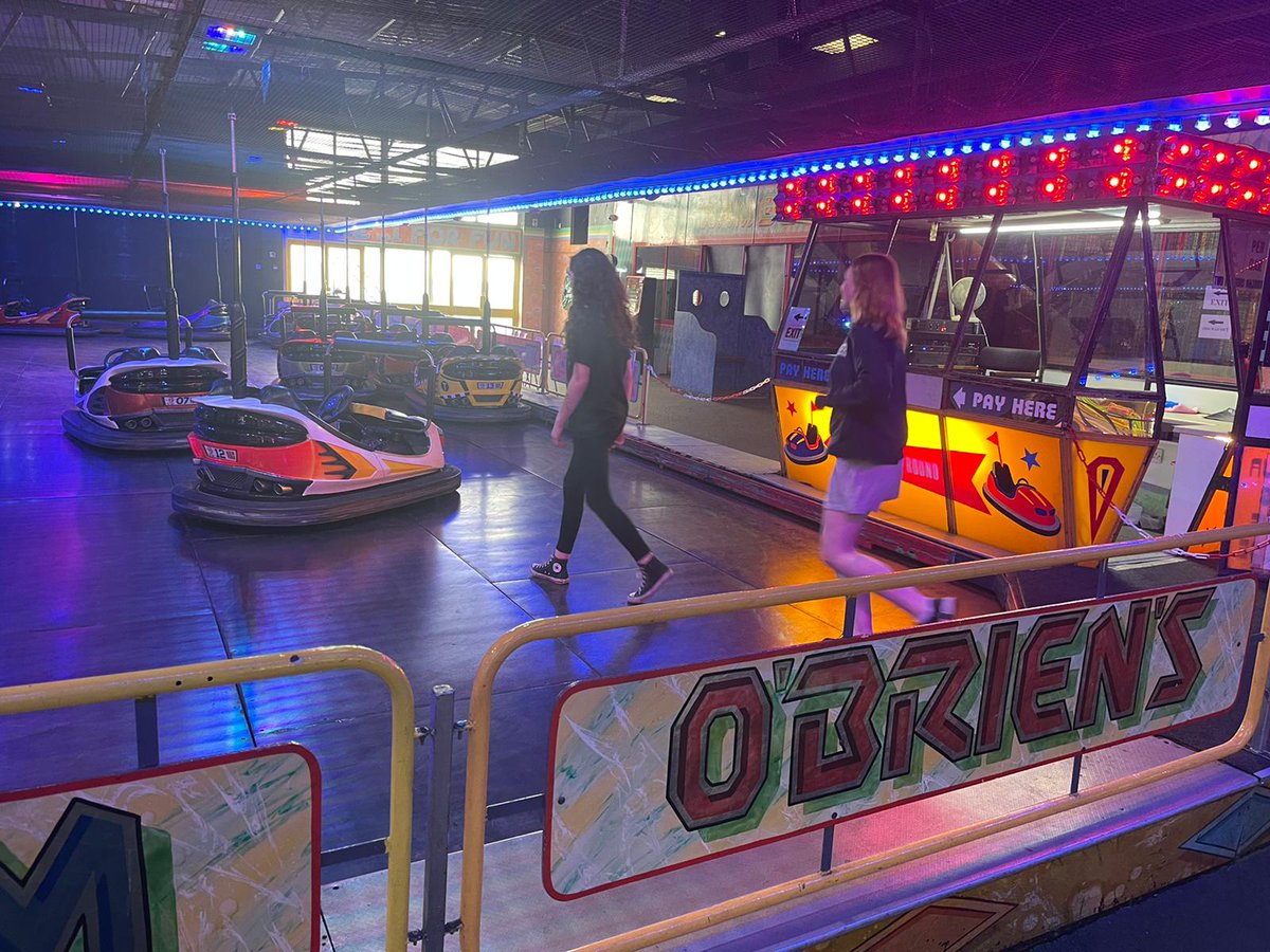 stevanhogg's tweet photo. Pleasureland In Arbroath #Pleasureland #Dodgems #Waltzers https://t.co/GD8YTT2ZtA