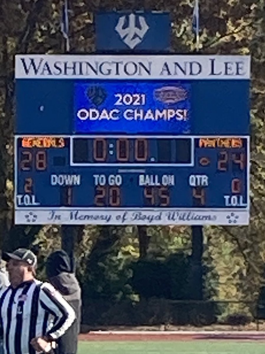 36_Smalls's tweet photo. Had a great visit today in Lexington!
@Generals_Fball @Coach_JimmieIII 
Congrats on being the ODAC Champions🖤 https://t.co/n8H67qNfYf