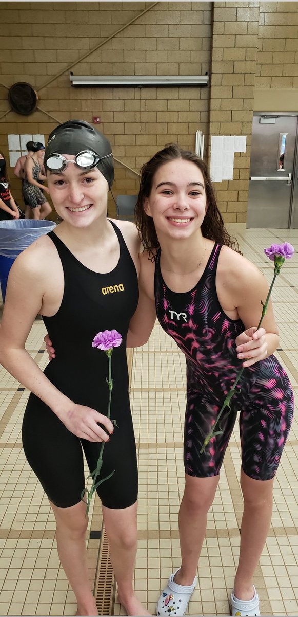 HasGirlsSandD's tweet photo. 8th and 10th in the 500 both with lifetime best swims. #CAACBLUE #LASTONEFASTONE https://t.co/WmW5pKLow7