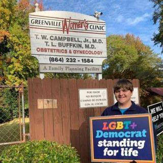 ProLifeLGBTQ's tweet photo. Sidewalk counseling with Young Upstate South Carolinians for Life at the Greenville Women's Clinic this morning!
We were able to to get four people to turn around!
#UpForLife #ProLife #SidewalkCounseling https://t.co/mFmY68Nmdh