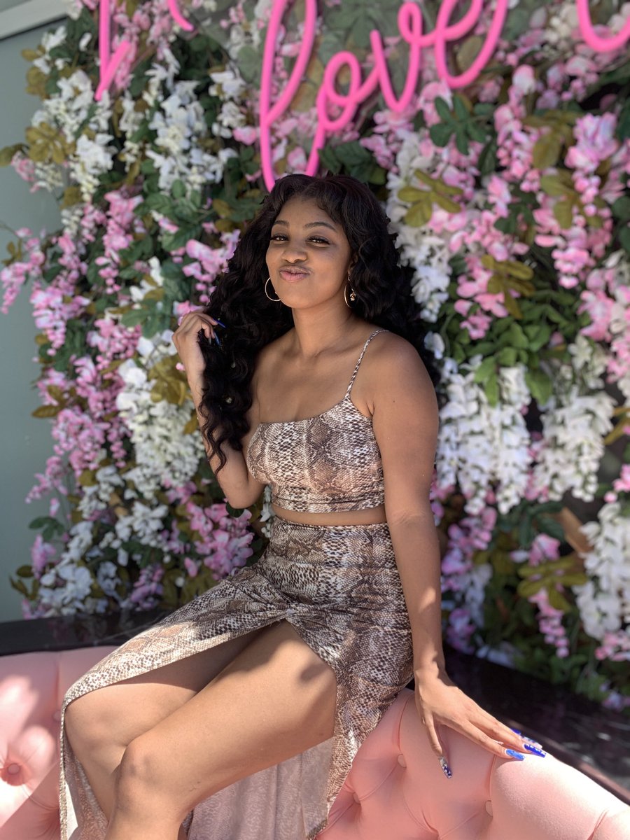 babieebree_'s tweet photo. Wait… y’all telling me these never made it to my Twitter 🌺 https://t.co/Z7ydYVtlYk