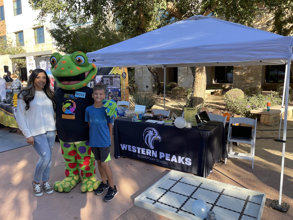 WPESFalcons's tweet image. Western Peaks was happy to take part in the City of Surprise #AZSciTech Festival today! It was a great opportunity to share some of our innovative learning with our community! @DysartUSD