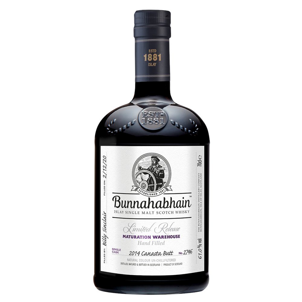 WhiskyWithMolly's tweet photo. Dram 5 is the @Bunnahabhain Warehouse Casks: 2014 Canasta Butt bought on my Islay trip in September. 6-year-old hand filled single cask, bottled at 61% ABV £99 #BlindDrams #BTC16 #BeyondTheCore #TheReveal https://t.co/YnjZosLcHL