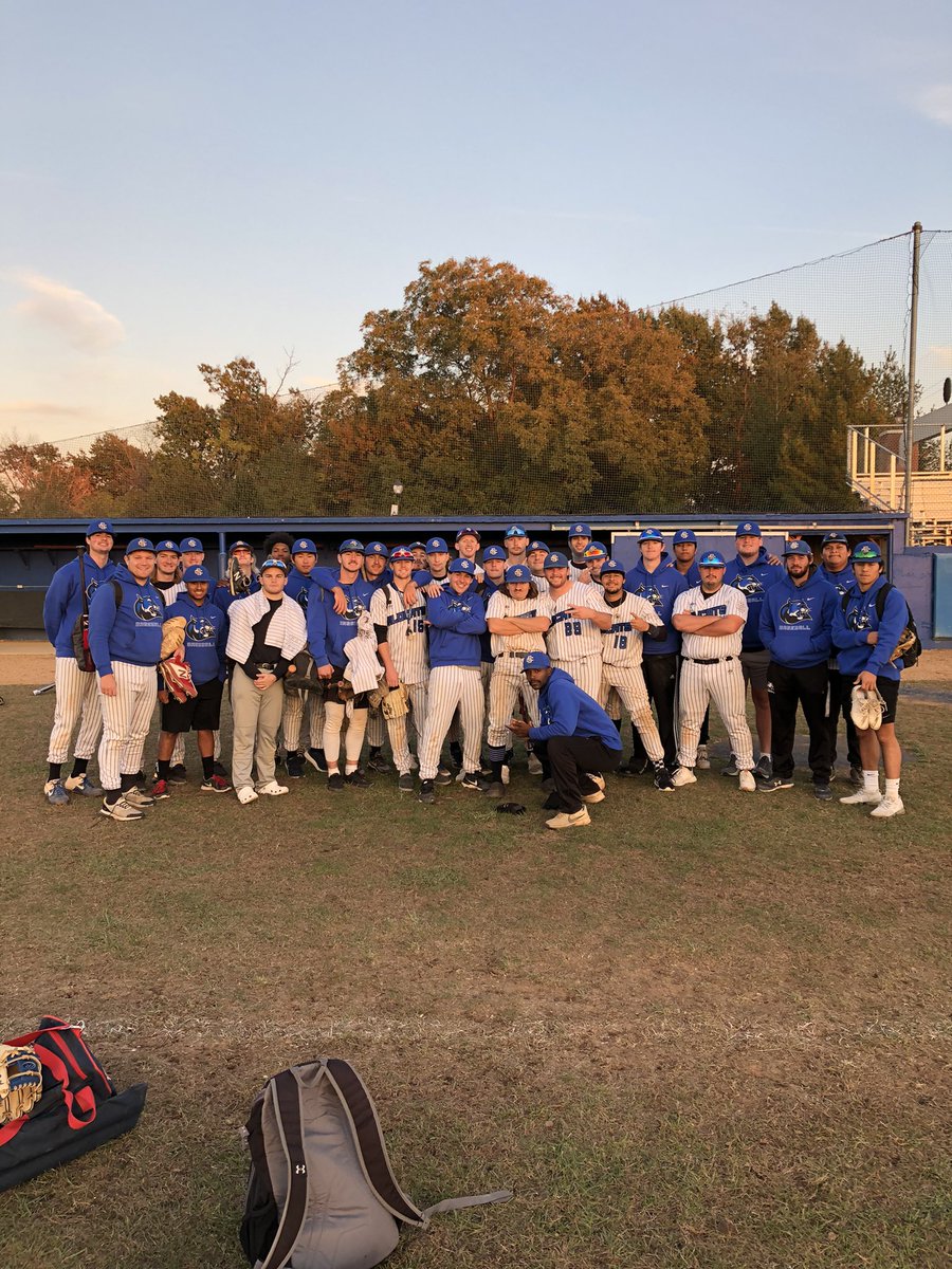 ThatDadH's tweet image. Sorry for the wait. S/o to my guys with the Dub in our Fall World Series. Proud of all of their efforts. @Nathani57415194 had the shake and @jordans94777677 had the bake. Start the countdown!! 😈#Feb18th  #Hone
