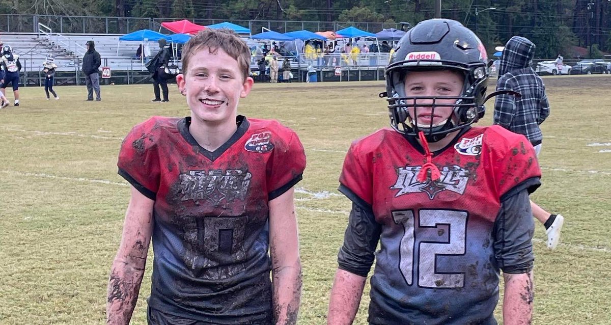 co_devils's tweet photo. Two big wins for Red Devil Nation this weekend. Our 12U Pop Warner team beat the Titletown Titans 33-6 to move on in the regional playoffs! #RedDevilNation #RD4L #DevilsOnTop #RedDevilPride https://t.co/hUy15JUY0K
