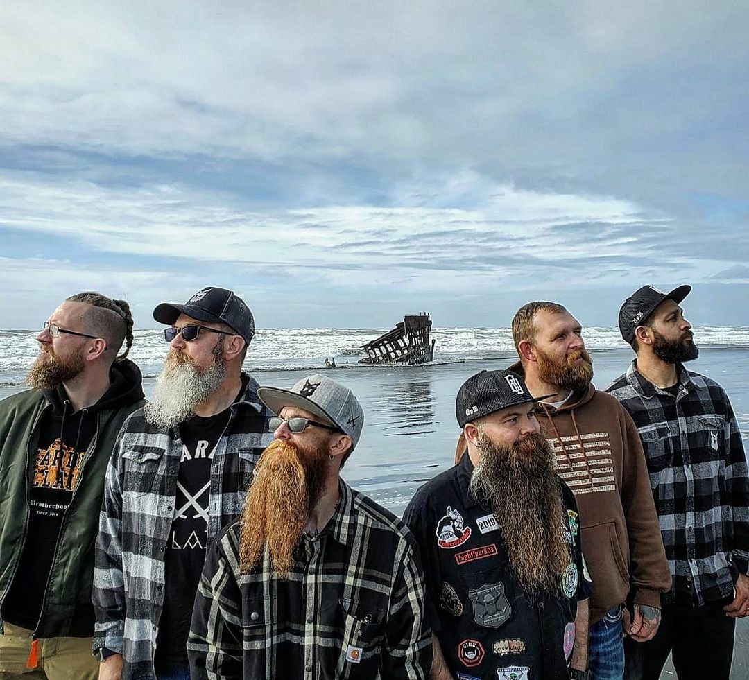 mnmistermustard's tweet photo. ⚔️ SIDΣBΣΛЯD SΛTUЯDΛY ⚔️
Epic shot captured by my Queen during the BVOR 6th Anniversary Meet-up in Astoria at the wreck of the Peter Iredale 🎩🔪🍻👊🦌🥃 #sidebeardsaturday
#beardedvillains #astoria #peteriredale #bvor #beardedvillains_oregon #brotherhood #beard #oregon #pnw https://t.co/rm1iRFR3J2