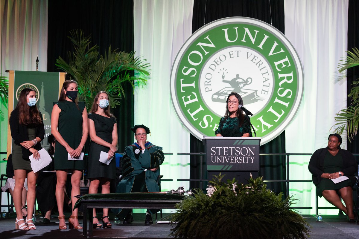 StetsonU's tweet photo. This morning was ✨Some Kind of Wonderful✨ for the Inauguration of President Christopher F. Roellke! https://t.co/Ll6q6s6SsN