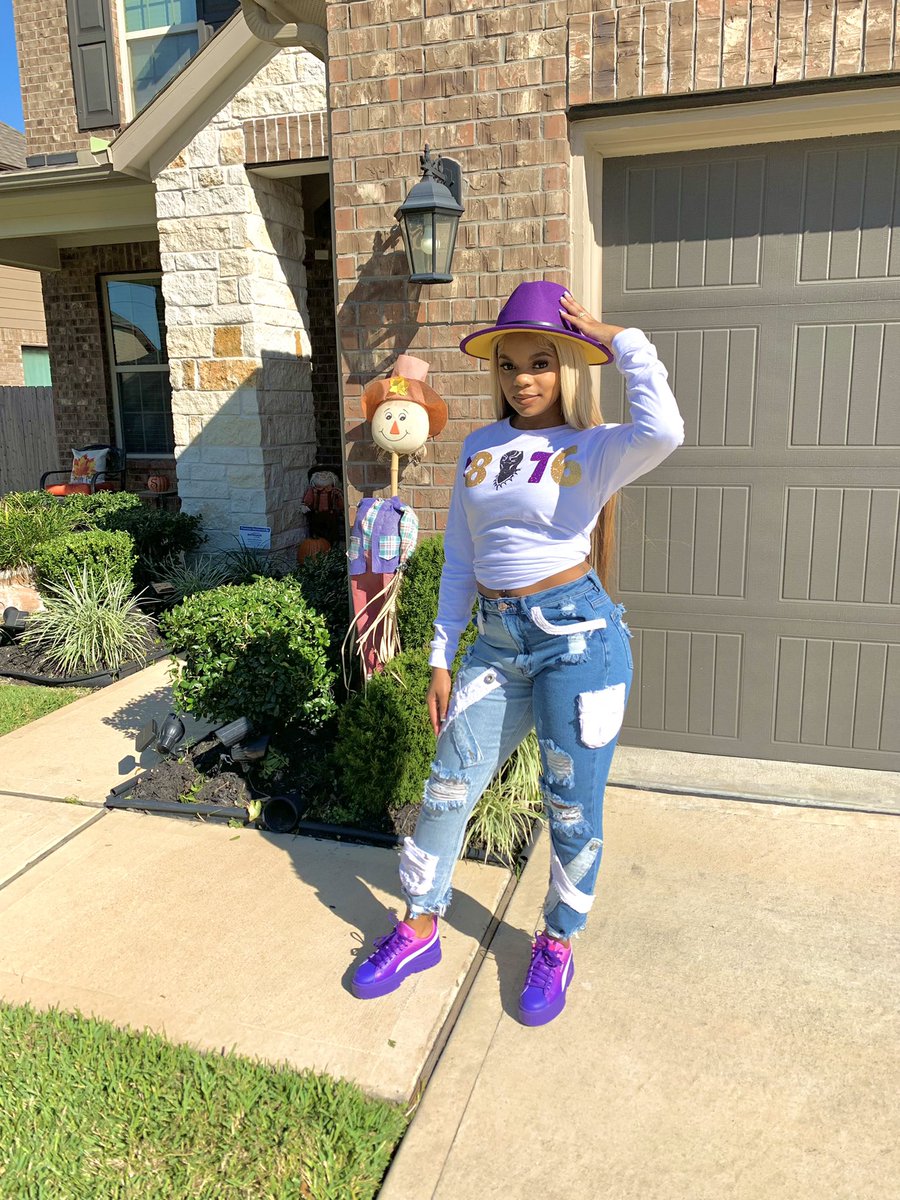 _aattss's tweet photo. There’s nothing like a PV woman 💜💛 #setyohomecomingout #pvhomecoming #pvhc2k21 https://t.co/eRINdnIOZW