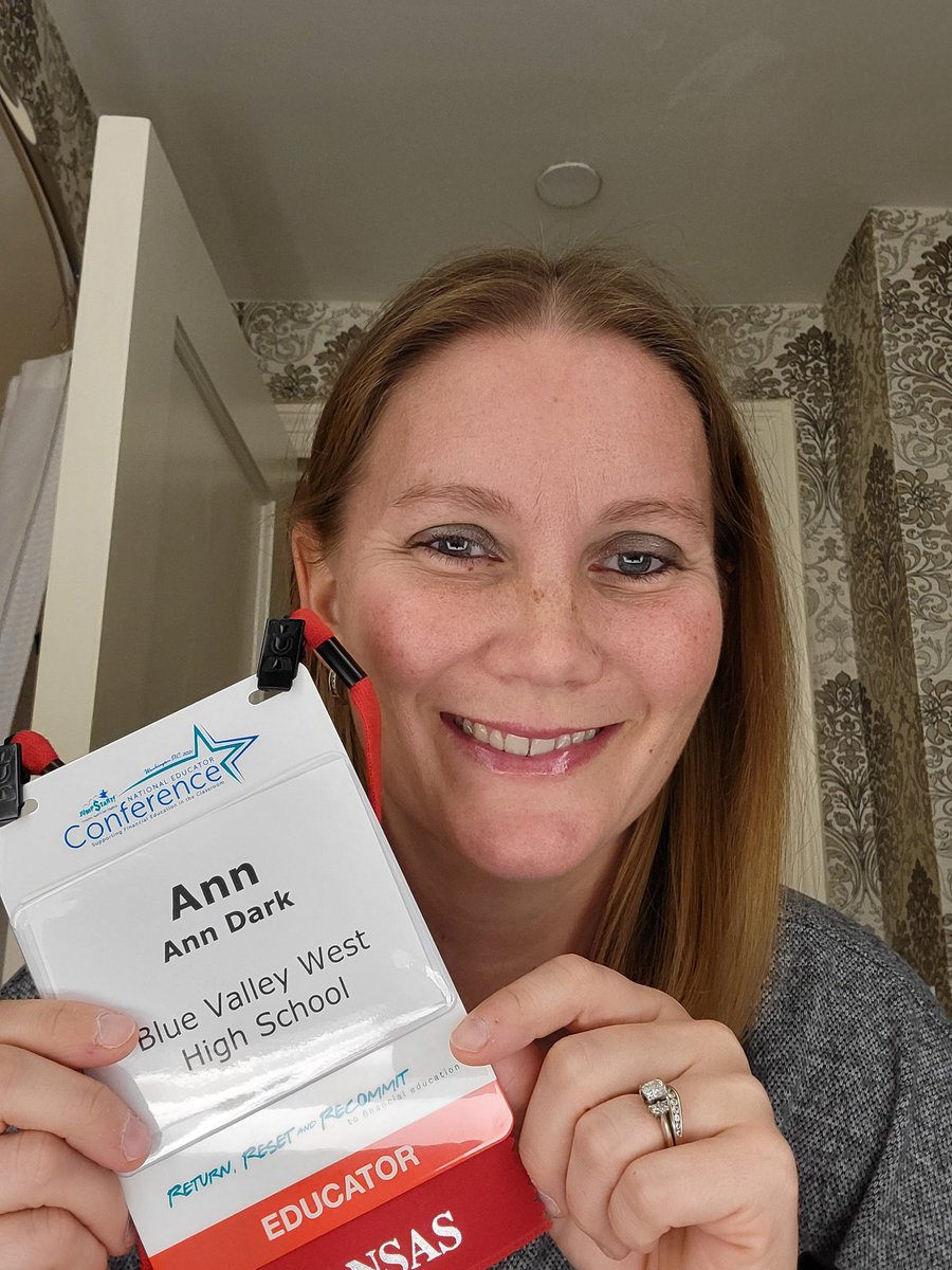 It's go time! So excited to be back at the  #JumpstartNEC Personal Finance matters and should be available to all students!