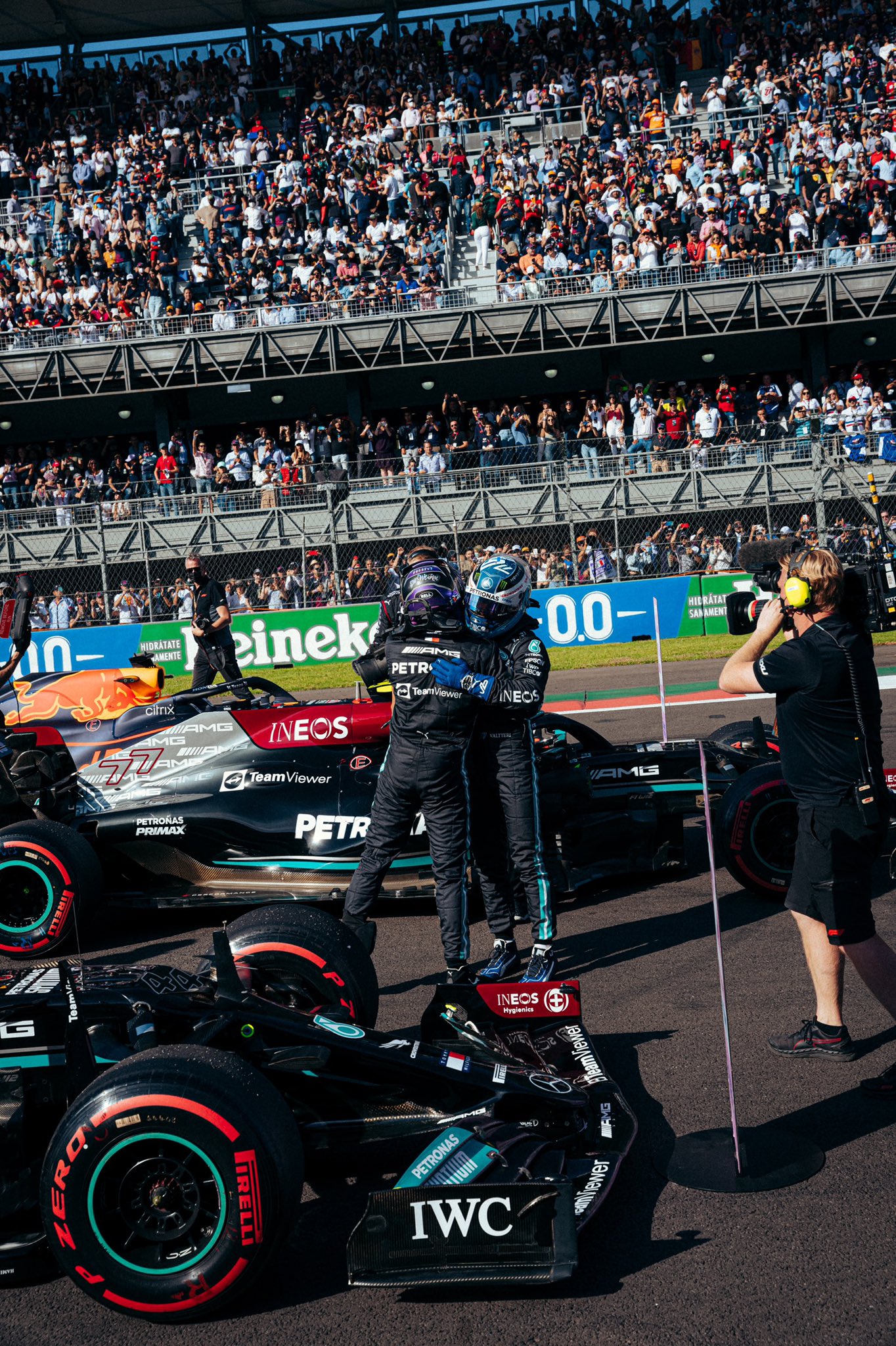 Mercedes-AMG PETRONAS F1 Team on Twitter: Mercedes-AMG PETRONAS F1 Team on Twitter:
