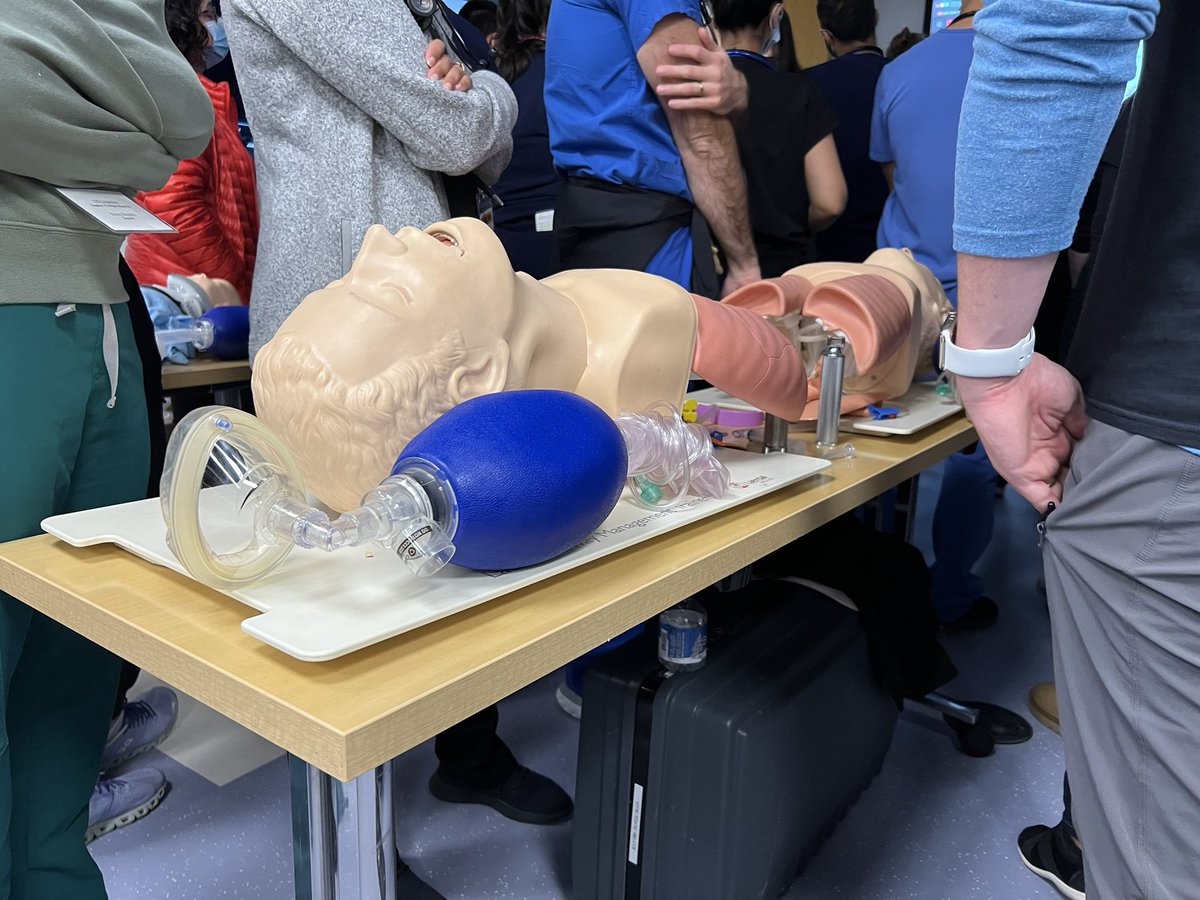 Ilana, MD 🌈 ☮️ tweet media