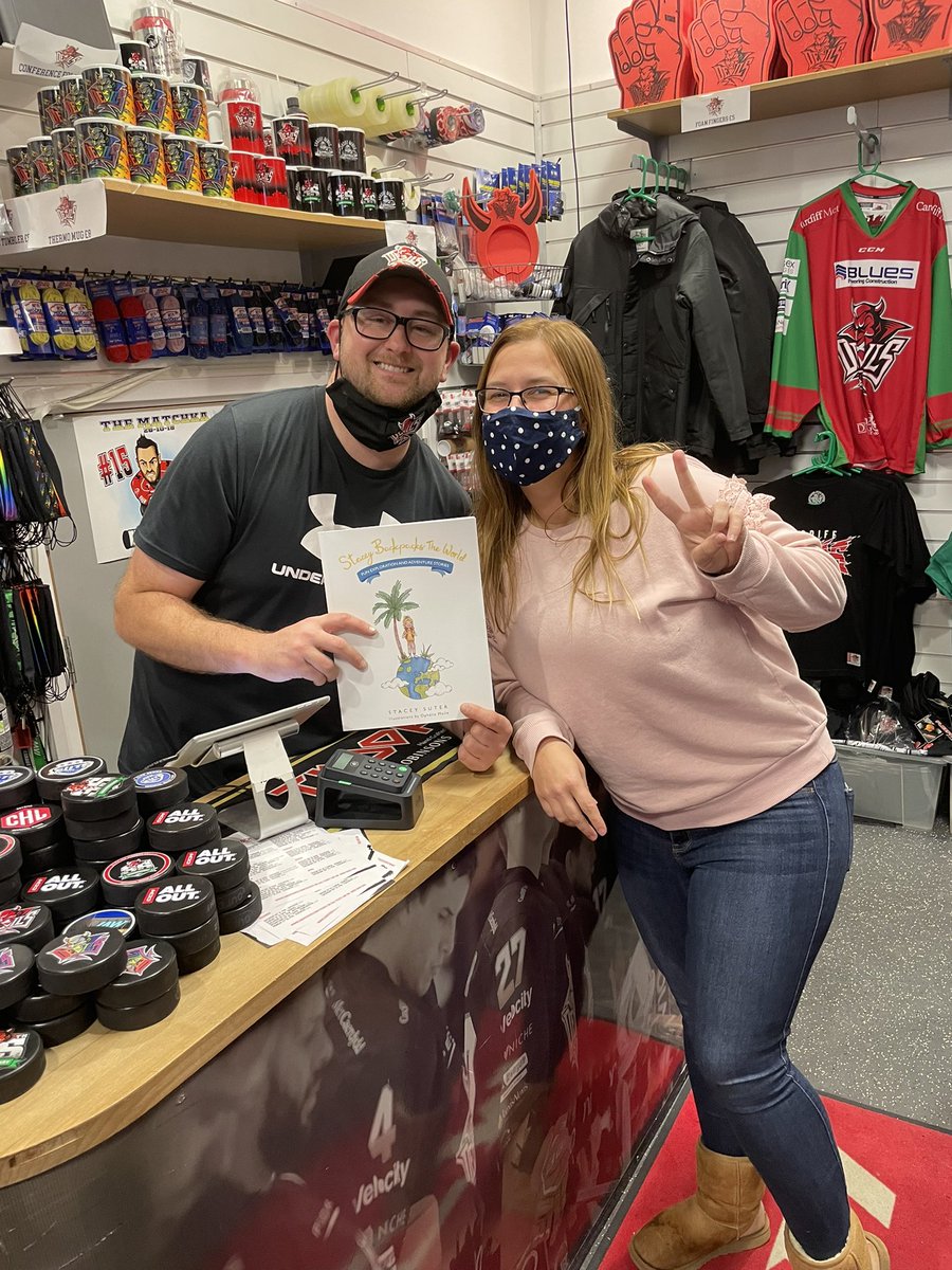 SuterStacey's tweet photo. Devils fans supporting a Devils fan!
Thank you to everyone for collecting a copy of my book, it means a lot!
Anyone spot a cheeky Devils surprise near the back of the book yet?🥰😈
#staytuned
Grab your copy now: Link in bio 🙌🏽
#staceybackpackstheworld @hilly1986 @cardiffdevils https://t.co/eG4a0k9Ju2