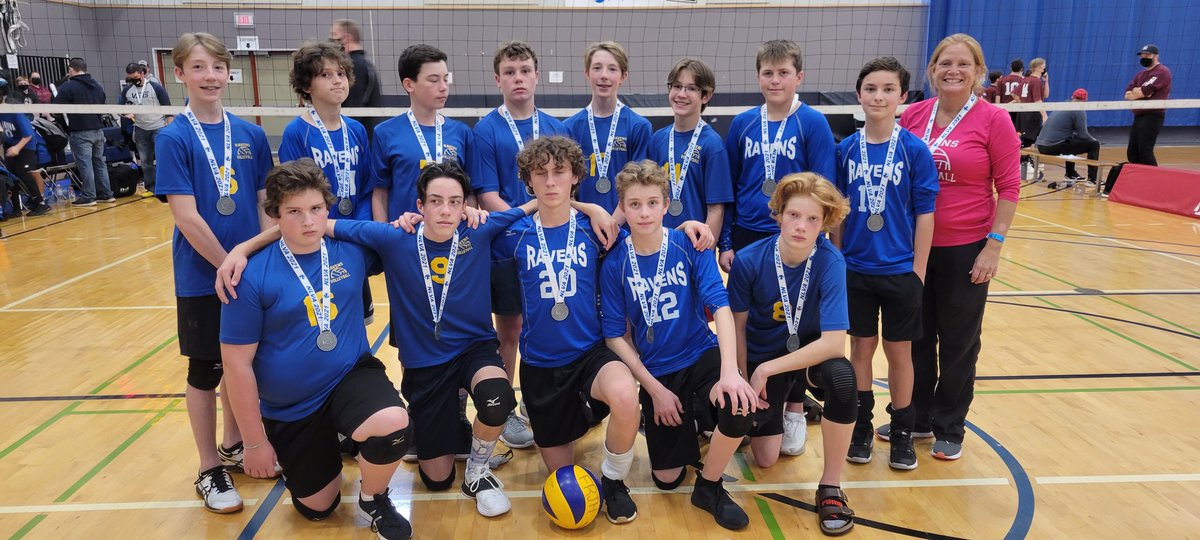RavensHockeyInv's tweet photo. @FRJHschool FRJH made out like gangbusters at VolleyEast. 
Tier 1 silver for the Grade 9 boys
Tier 3 silver for the Grade 9 girls
GRADE 7 girls played for gold(no results yet)
Grade 8 girls made it to the semis!
WTG, Ravens! https://t.co/aieC6qOguy