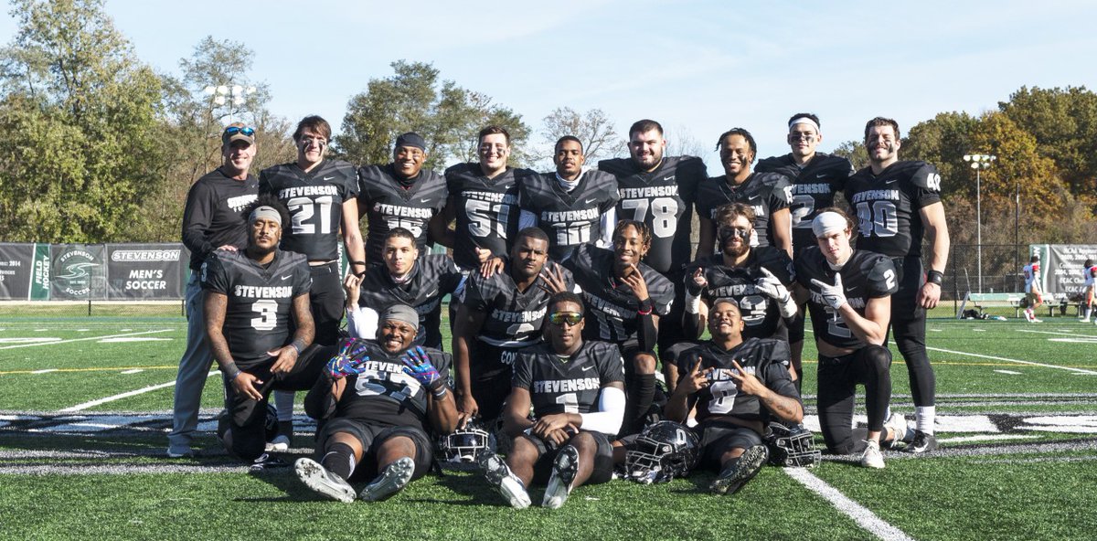 Stevenson football (<a href="/SUMustangFB/">Stevenson Football</a>) won its fourth consecutive game on Saturday, pulling away from King's (Pa.) with a big second half on Senior Day at Mustang Stadium. 

#d3fb #MACfb #StangNation 

📰: gomustangsports.com/sports/fball/2…