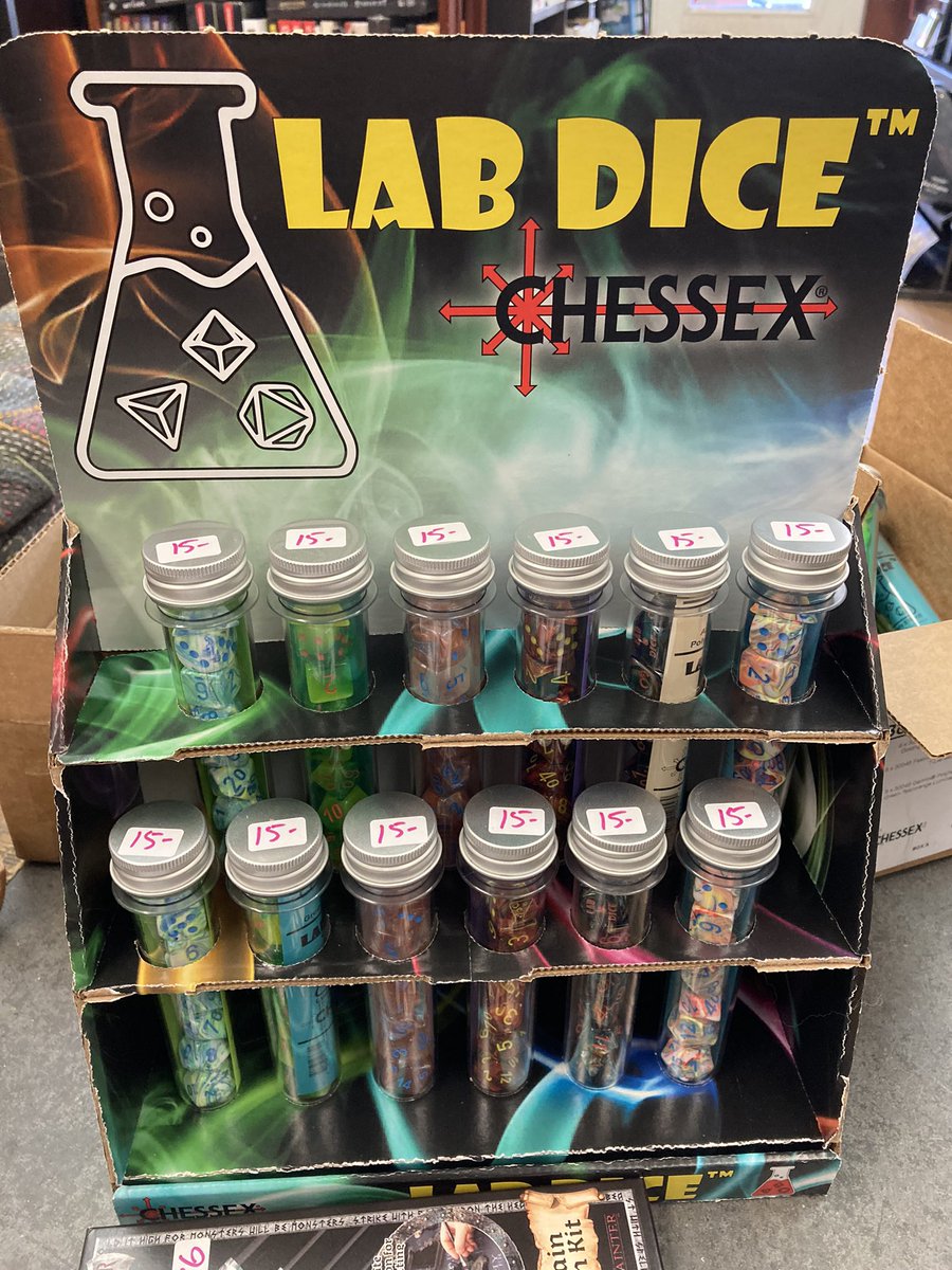 TheComicHunter's tweet photo. So pretty! #labdice https://t.co/2iHtSgcw3p