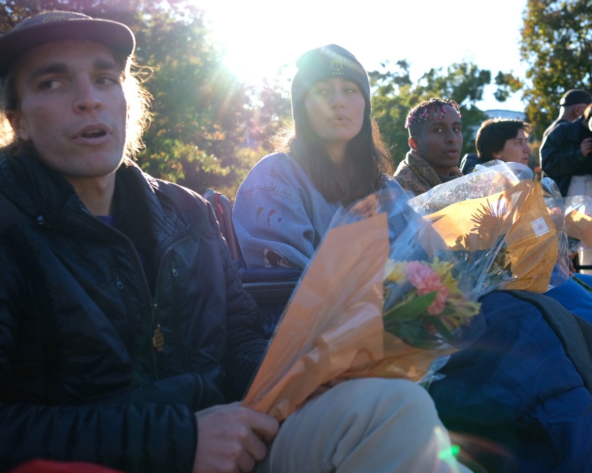 LaudatoSiMvmt's tweet photo. #Catholic Hunger Striker "The vigil was organized by LSM+Catholic Climate Covenant+Ignatian Solidarity Network. Young people of incredible courage are standing up for #climate justice and their futures by fasting" 🌐#LSMCOP #COP26 https://t.co/1zcSz6y36m