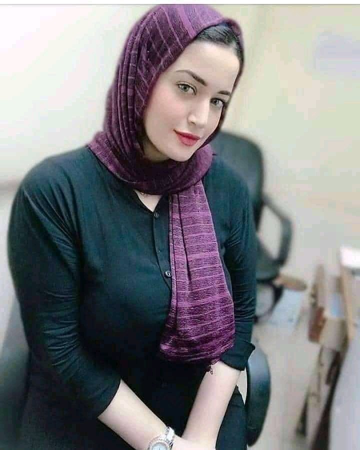 Gorg2211's tweet photo. انا عارف انك مسلمه متدينه شريفه بس حصل جواكي شعور غريب اول مره شوفتي فيها صور مسيحي مع مسلمه عارف انك ادايقتي في الاول بس اتكون جواكي احساس انك عاوزه تشوفي صور اكتر وبقيتي تضوري علي فديوهات كمان وبقتي نفسك تجربي تكوني مكان الي في الصوره او الفديو #معصيتي___رlحتي #السعودية.. https://t.co/hbMX7hZuMW