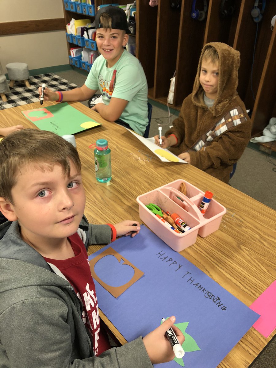 This past Friday in house huddle our students made Thanksgiving placemats for our latest service project.
#ActonFam #KindnessMatters