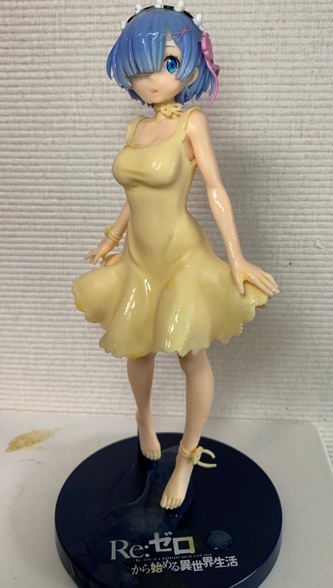 Urutopage's tweet photo. レムちゃん2回目 まだまだ汚れが足りないね 
#無洗浄フィギュア #フィギュアぶっかけ #無洗浄ぶっかけ  #ぶっかけ https://t.co/01CiJgfpNm