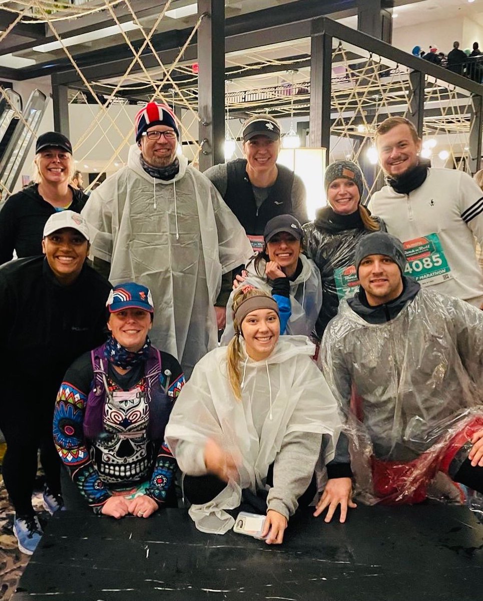 missliz31's tweet image. Sometimes we have terrible ideas•☃️💦💨🥶🌴
All times we are ELITE friends• ❤️‍🔥☺️#OTFSavannah #RunRockNRoll #NineOneTwo #WeRunThisTown 🔥💪🏽🧡