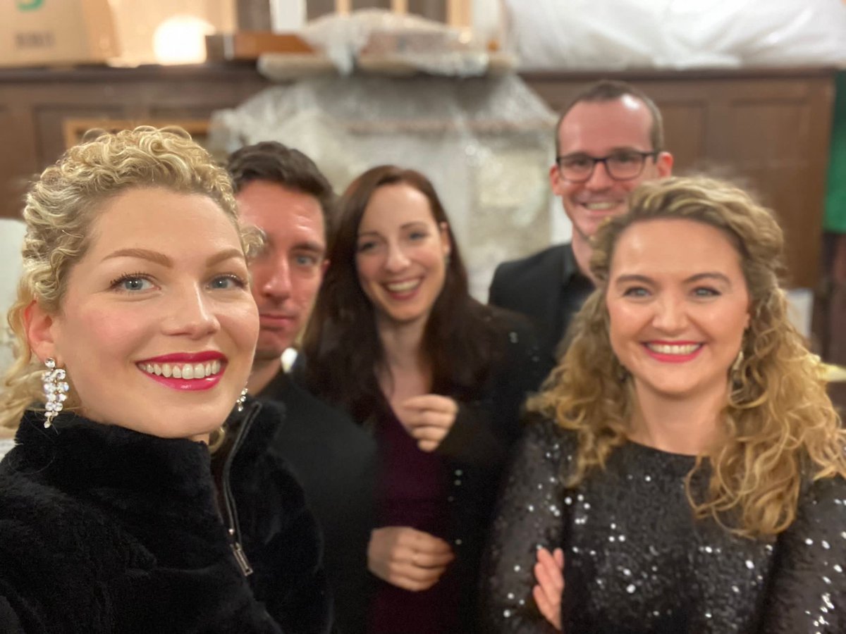 Quite a performance from @epsomchoral <a href="/ESinfonietta/">English Sinfonietta</a> tonight for our first concert with an audience in 18 months! Thanks also to <a href="/MirandaHeldt/">Miranda Heldt</a> <a href="/joseph_doody/">Joseph Doody</a> <a href="/bethmoxon/">Beth Moxon</a> <a href="/quasiparlando/">Jon Stainsby</a> &amp; Eleanor Pennell-Briggs for stunning solo contributions. #handel Dixit Dominus was electrifying!