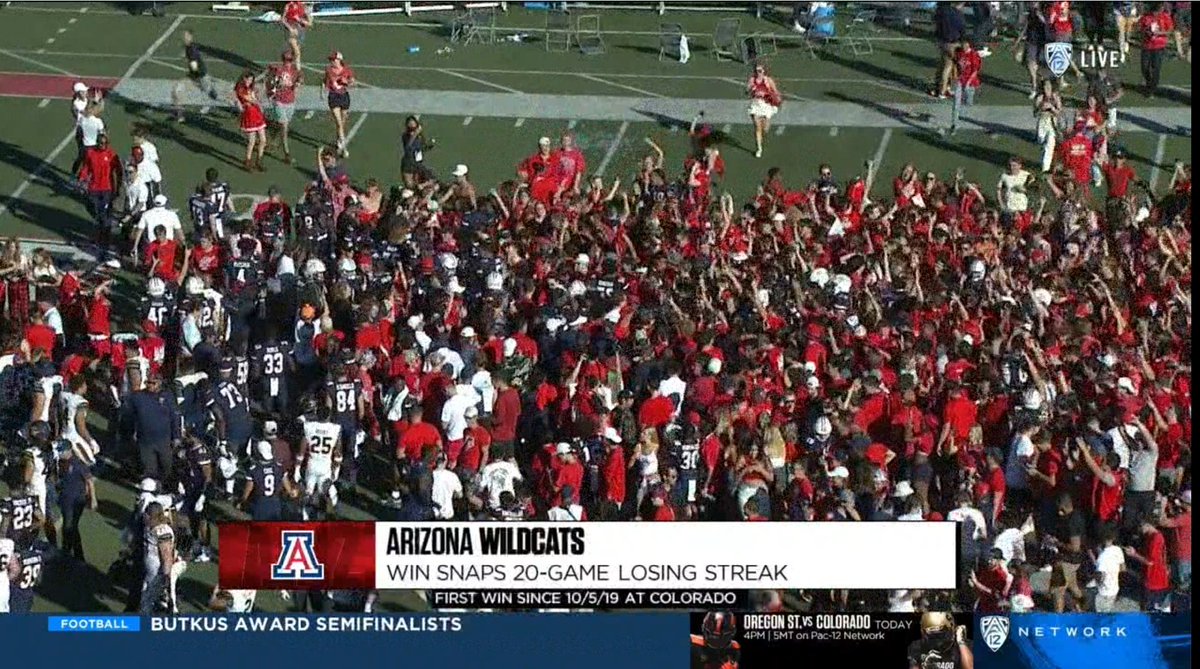 AFLCoffee's tweet photo. Strike up the band!!!
#NewTruth in Arizona!
Congrats @tigray2 and @ArizonaFBall on the win today! #BearDown #NotThisVersion https://t.co/sQ1gu6ZTB8