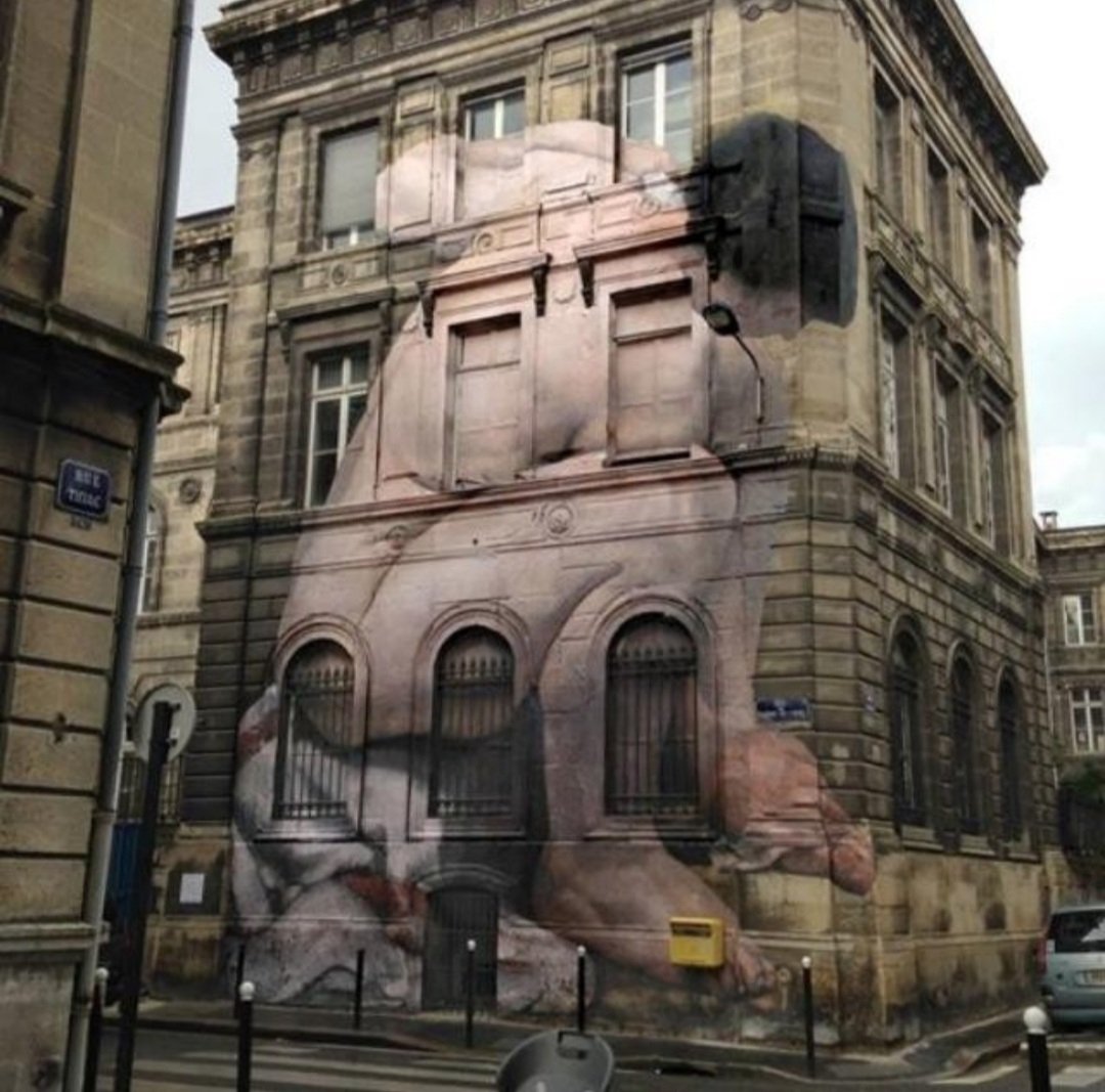 Imagein8's tweet photo. .#Art by French Julien de Casabianca for Outings Project in Bordeaux, #France (2016) #juliendecasabianca #outingsproject #streetart #art ���️🎨 
V/ #lamolinastreetart https://t.co/x70zUs1yVY