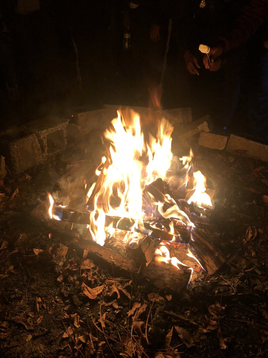 TheresaMoira's tweet photo. I shall hereby be called the master of the campfire. #aamu #aamuhonors #ihadonejob https://t.co/jfl4ZuVQ8M