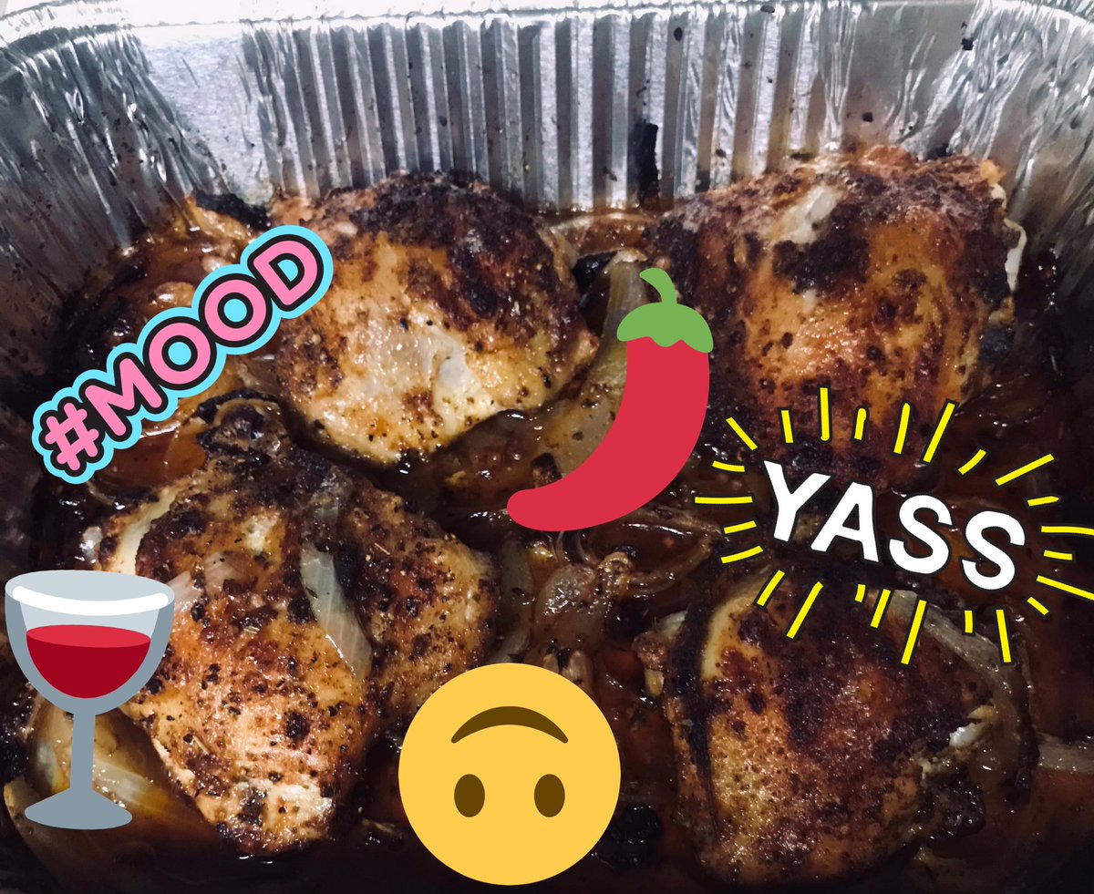 realMJSharma's tweet photo. Tonight’s #Dinner.
Simple chicken roast with onions. All charred up - off da hook🙌🏽
#SharingIsCaring
#CookingAtHomeWithJay #FBR https://t.co/c6KEr73Kfi