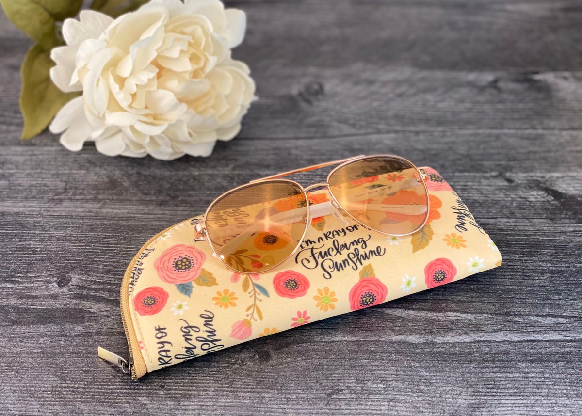 EverydayHb's tweet photo. Excited to share the latest addition to my #etsy shop: Funny Sunglass Pouch, Eyeglass Case, Ray of Sunshine Swear Word https://t.co/wg04HPKPJU #yellow #pink #soft #sunglasscase #sunglasspouch #eyeglasscase #eyeglasspouch #sarcasticgift #funnygift https://t.co/FsVJUxyADa