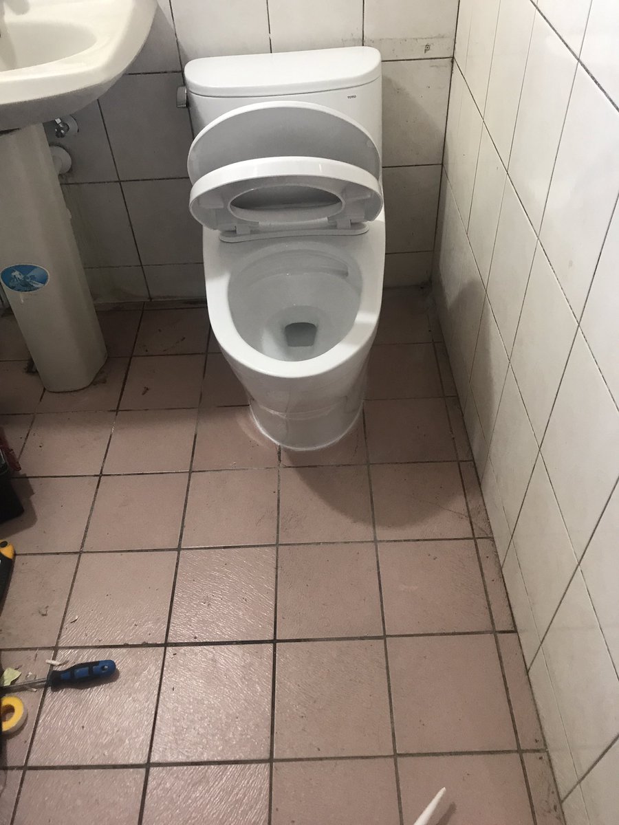 JiH6wkI4zLHTq8Q's tweet image. 我貼這個作品會很奇怪嗎🤔🤔