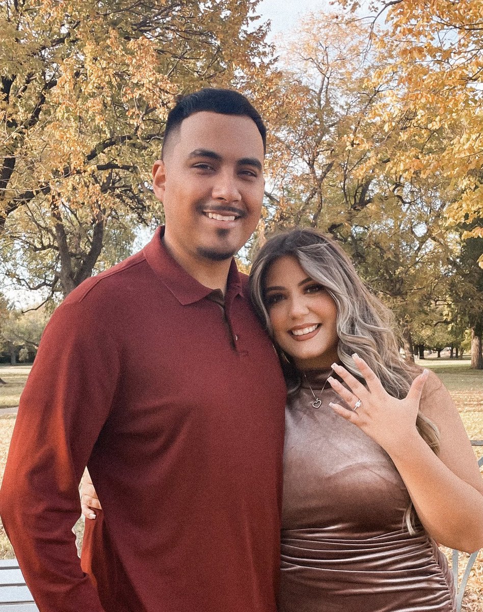 GlassOfGaby's tweet photo. To forever💍🥂 https://t.co/rsVmtUBek5