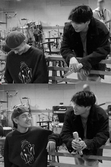 โหวตค่ะ 🔥🔥🔥  #MAMAVOTE + #bts @BTS_twt https://t.co/FHMRiJ4nqj<a href="/tag/mamavote"class="tags">#MAMAVOTE</a><a href="/tag/bts"class="tags">#bts</a><a class="tags" target="_blank" title="On Twitter" href="/?out=eyJ0eXAiOiJKV1QiLCJhbGciOiJIUzUxMiJ9.eyJpYXQiOjE3MjYzMjU0MTIsImlzcyI6InR3cG9ybnN0YXJzLmNvbSIsIm5iZiI6MTcyNjMyNTQxMiwiZXhwIjoxNzU3ODYxNDEyLCJyZWRpcmVjdF91cmwiOiJodHRwczovL3R3aXR0ZXIuY29tL0JUU190d3QifQ.SMxQeVmJrmqlYGm29oFztBZuZCMaTZW5I23dU9oead7AstujKvIrcZtewddWfTLm_co_e7Lfg5Jy8YXIG1Em_Q">@BTS_twt</a>