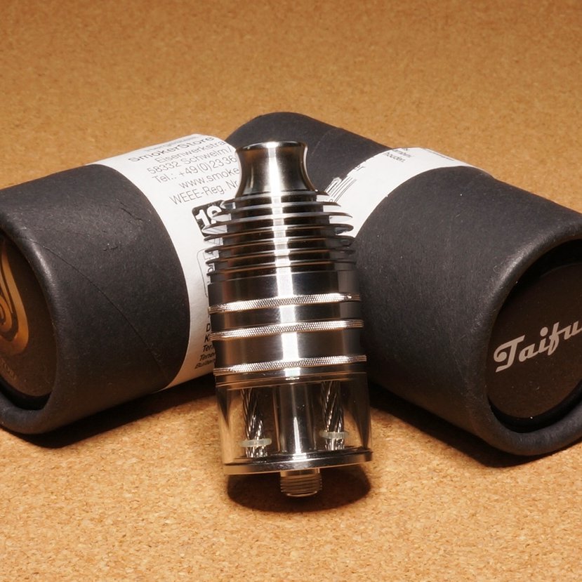 VAlphaline's tweet image. SmokerStore｜Taifun GX RDTA 緊急入荷！コンデションは使用感さえほとんど気にならない極上程度となりますので、試して見たかった方は是非このチャンスをお見逃し無く！😍😍😍 DM大歓迎 #SmokerStore #Taifun #GX #RDTA #DL #RDL #MTL #HighEnd #Vape #vape好きな人と繋がりたい #vape放出